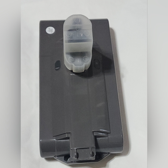 Replacement Battery for V11 voltage 25.2V 6000mAh Cordless Vacuum SCREW IN  New - Picture 2 of 15